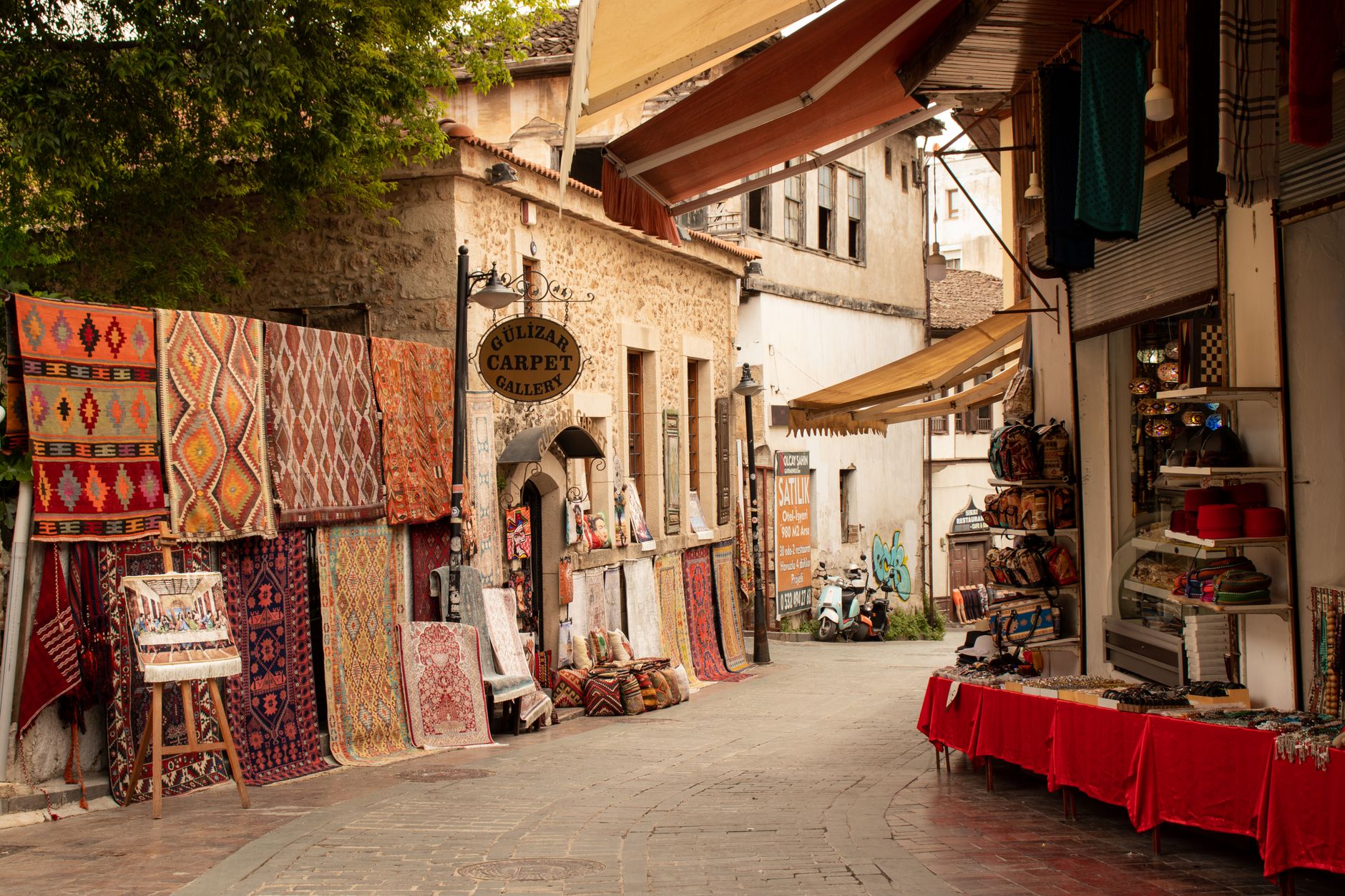 Antalya nöbetçi lastikçi Yerel İşletme fotoğrafı 6